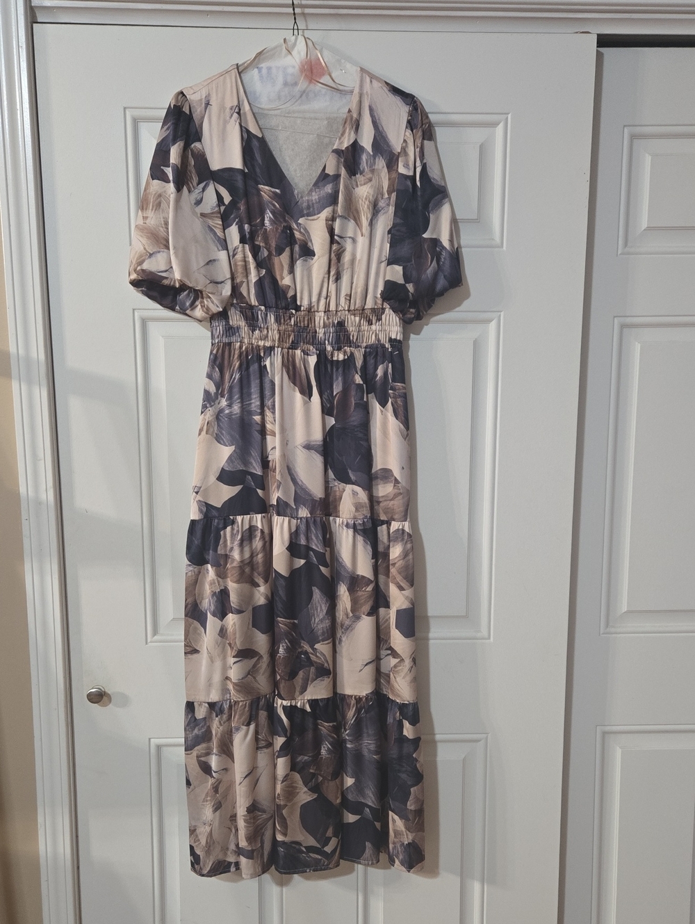 Rachel Zoe Beige and Navy Floral Tiered V-Neck Maxi Dress